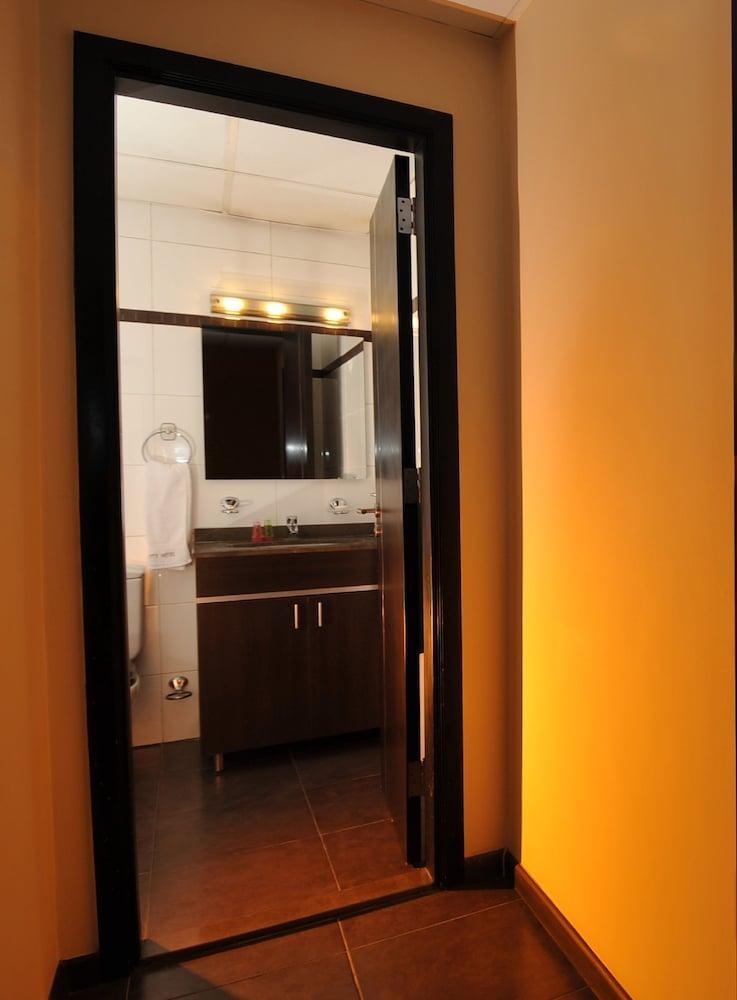 Suite Hotel Merlot - Beirut Esterno foto