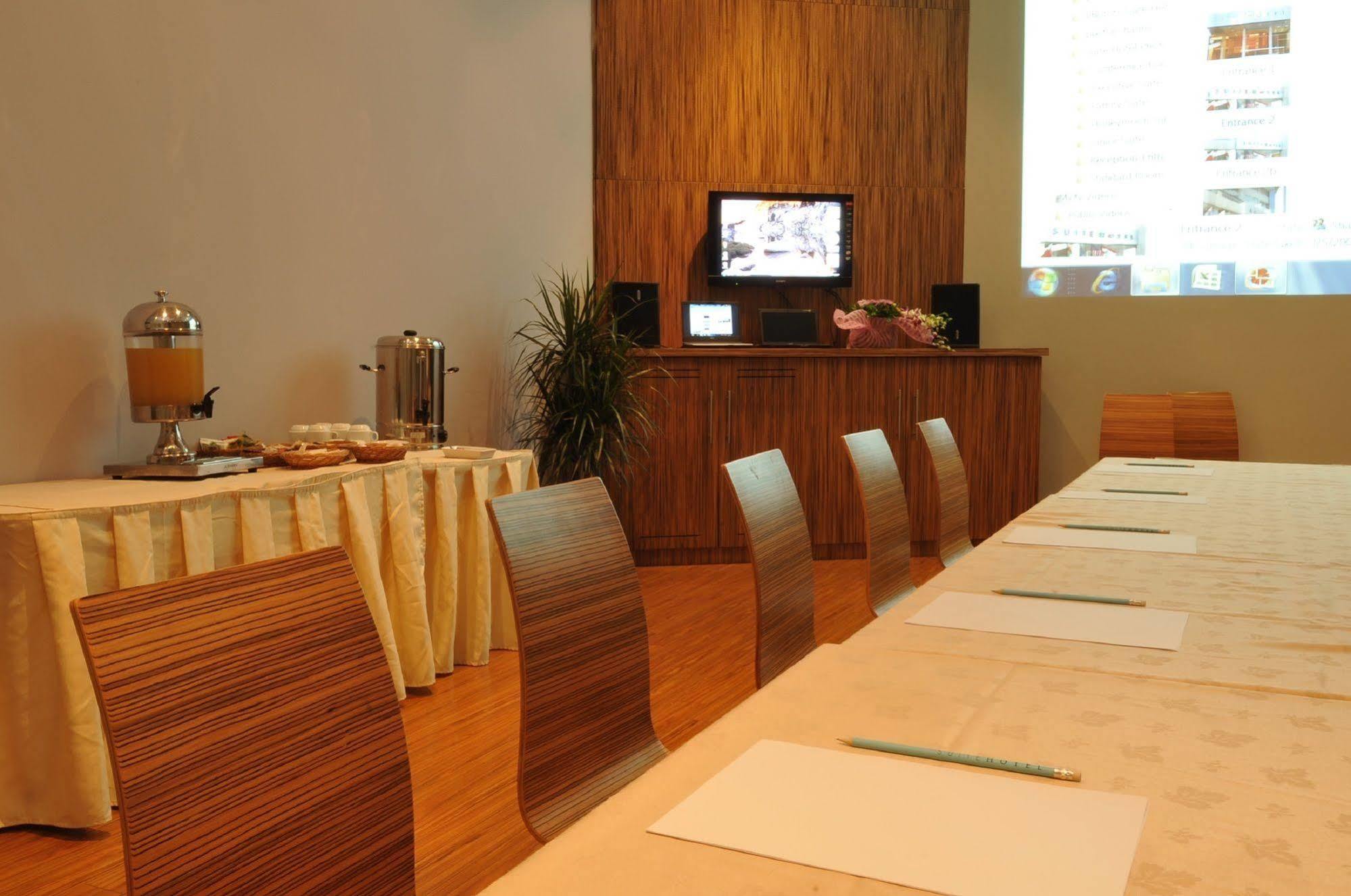 Suite Hotel Merlot - Beirut Esterno foto